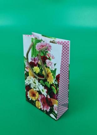 Пакет бумажный подарочный малый 11/18/5(арт м042) (12 шт)