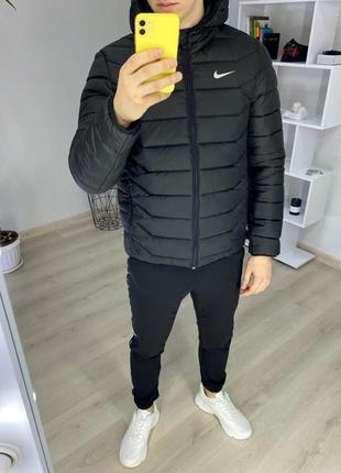 Nike мужская черная короткая  стеганая куртка на резинке с капюшоном осень/весна ветровка демисезон