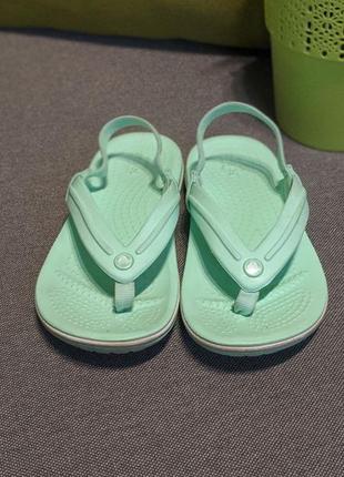 Crocs iconics сабо оригинальные босоножки- вьетнамки кроксы5 фото