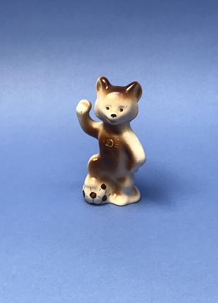 Олимпийской мешка с мячом