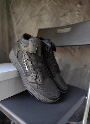 Кроссовки stilli force