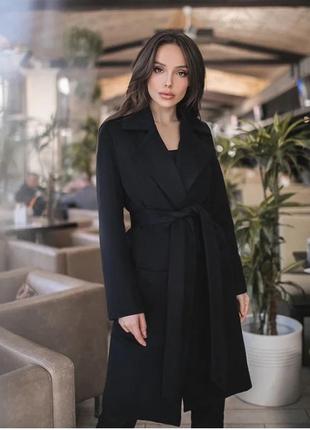 Жіноче пальто