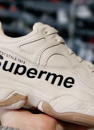 Распродажа кроссовок по 600 грн