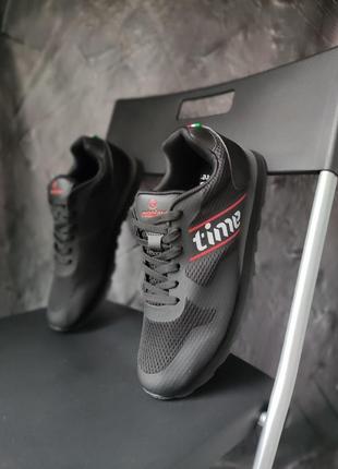 Кроссовки resttime