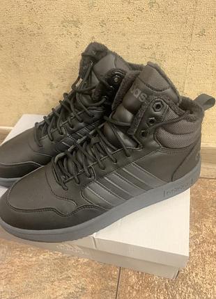 Кроссовки adidas 2