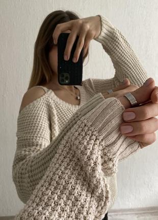 Романтический свитер