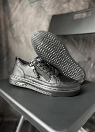 Кроссовки kmb classic