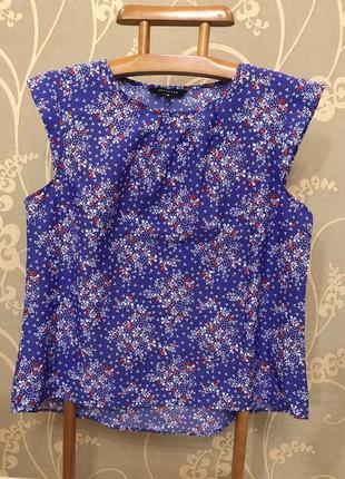 Очень красивая и стильная брендовая блузка в цветочках 20.
