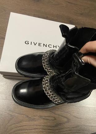 Ботинки givenchy