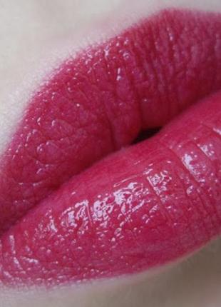 Помада с мерцающим эффектом shiseido shimmering rouge тон rs 619 venus