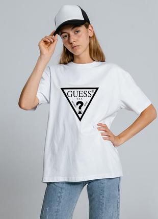 Женская оверсайз футболка guess белая гесс oversize1 фото