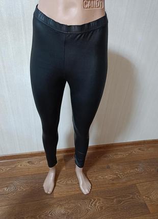 Черные леггинсы . леггинсы "кожа"