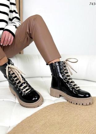 Супер стильные женские лаковые кожаные ботинки деми/зима💙💛🏆1 фото