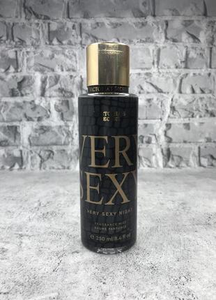 Парфюмированный спрей для тела victoria’s secret very sexy night 250 ml.