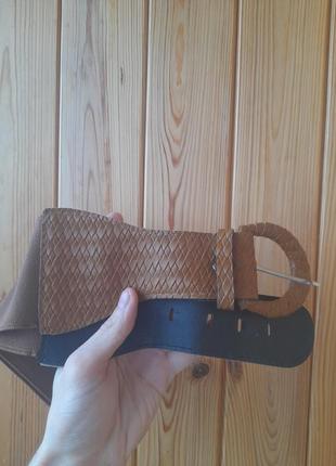 Пояс із еластичного матеріалу