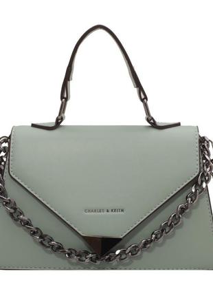 Женская классическая сумка кросс-боди с цепочкой через плечо на ремешке оливка зеленая