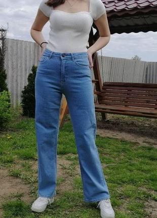 Женские джинсы прямые светлые