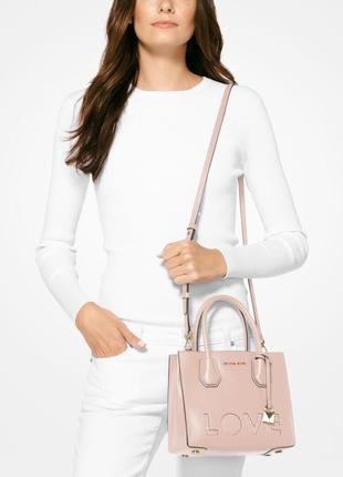 Сумка кожаная мichael kors love leather crossbody пудрового цвета1 фото