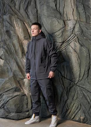Чоловіча куртка з soft shell з капюшоном сіра весняна осінка  ⁇  вітровка водонепроникна демісезонна10 фото