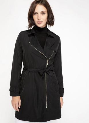 Плащ черный