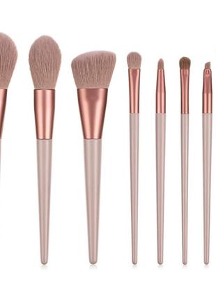 Набор кистей для макияжа 8 шт lily