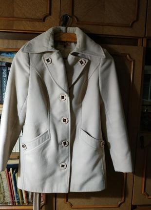 Классическое модное, мега удобное  пальто на подкладке