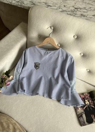 Коротка блузка в смужку