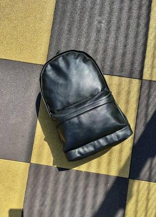 Стильный, черный рюкзак из эко кожи6 фото