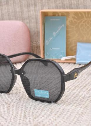 Фирменные солнцезащитные  очки  rita bradley polarized rb729