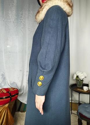 Вінтажне вовняне пальто з комірцем із хутра5 фото