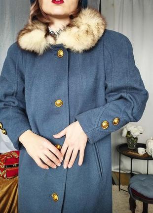 Вінтажне вовняне пальто з комірцем із хутра6 фото