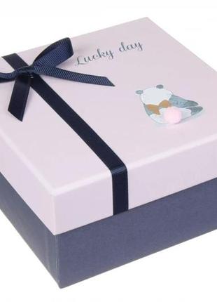 Подарункові коробки квадратні "lucky day" (комплект 3 шт), розм.l: 22*22*10 cм2 фото