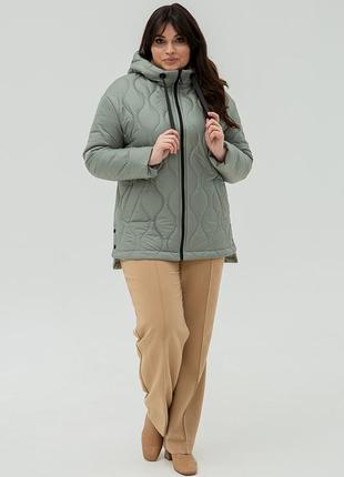 Модная демисезонная  женская куртка с капюшоном, больших размеров