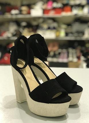 Босоніжки nicholas kirkwood, оригінал