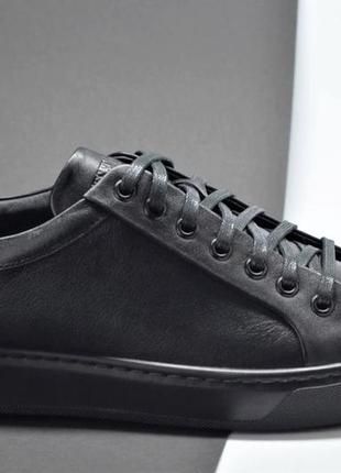 Мужские стильные спортивные туфли кожаные кеды черные tsevo 52066 фото