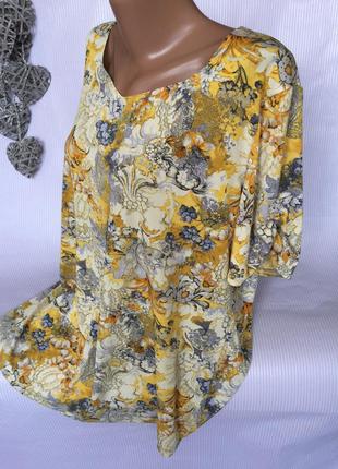 Шикарна футболка блуза kim&co