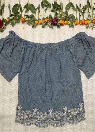 Ніжна блуза з вишивкою від george 10 р