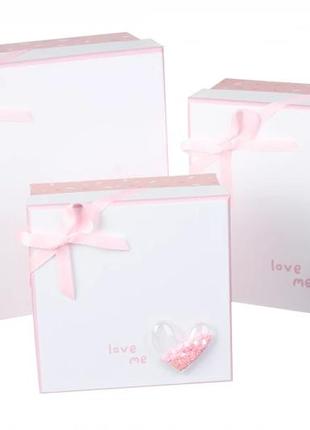 Подарункові коробки квадратні з сердечком (комплект 3 шт), розм.l: 22*22*10 cм1 фото