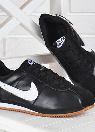 Кросівки жіночі шкіряні nike cortez чорні з білим найк кортез4 фото