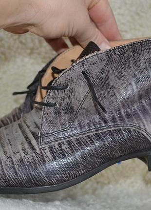 Giorgio 42-42.5 р черевики шкіряні. made in italy . оригінал