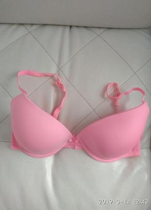 Ніжний бюст від f&f, розмір 36dd