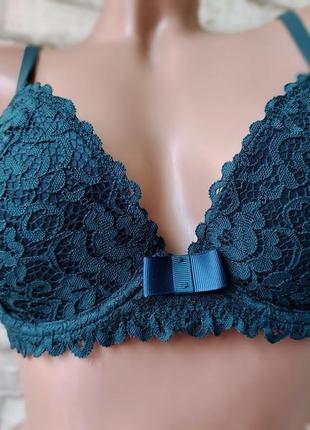 Бюстгальтер