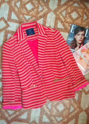 Тонкий пиджак zara