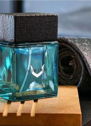 Парфюмерная вода для мужчин viking, 100мл. (древесно-фруктовый с морской прохладой)