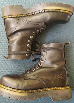 Ботинки dockers черевики 42 розмір 26.5 см по стельці  на широку ногу. типу dr.martens.