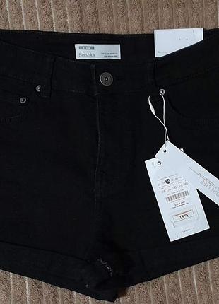 Новые шорты. фирма bershka.
