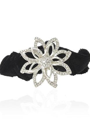 Велюровая резинка для волос с украшением 9209