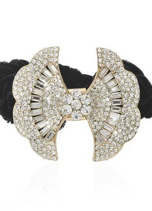 Велюровая резинка для волос с украшением 922402