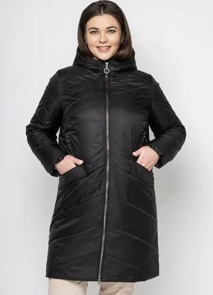 Жіноча демісезонна куртка великих розмірів