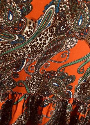 Креативное коралловое этно платье в огуречный принт пейсли.7 фото